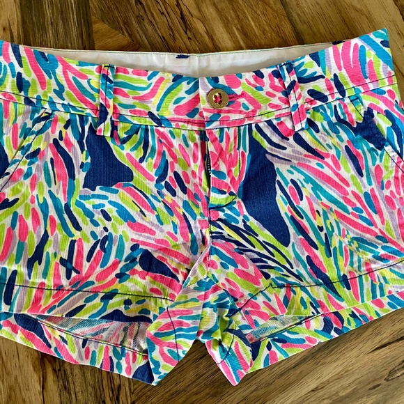 Lilly Pulitzer, The Walsh Shorts, size 00 - Picture 1 of 4